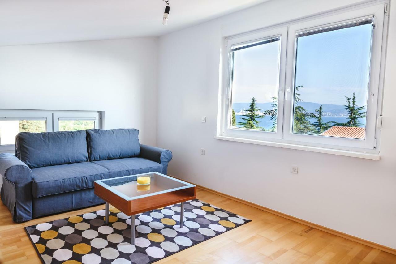 Appartamento Apartma Joy - Private Beach Ancarano Esterno foto
